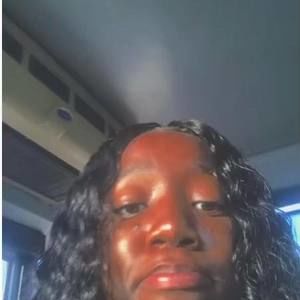 Meet your Posher, Tashara